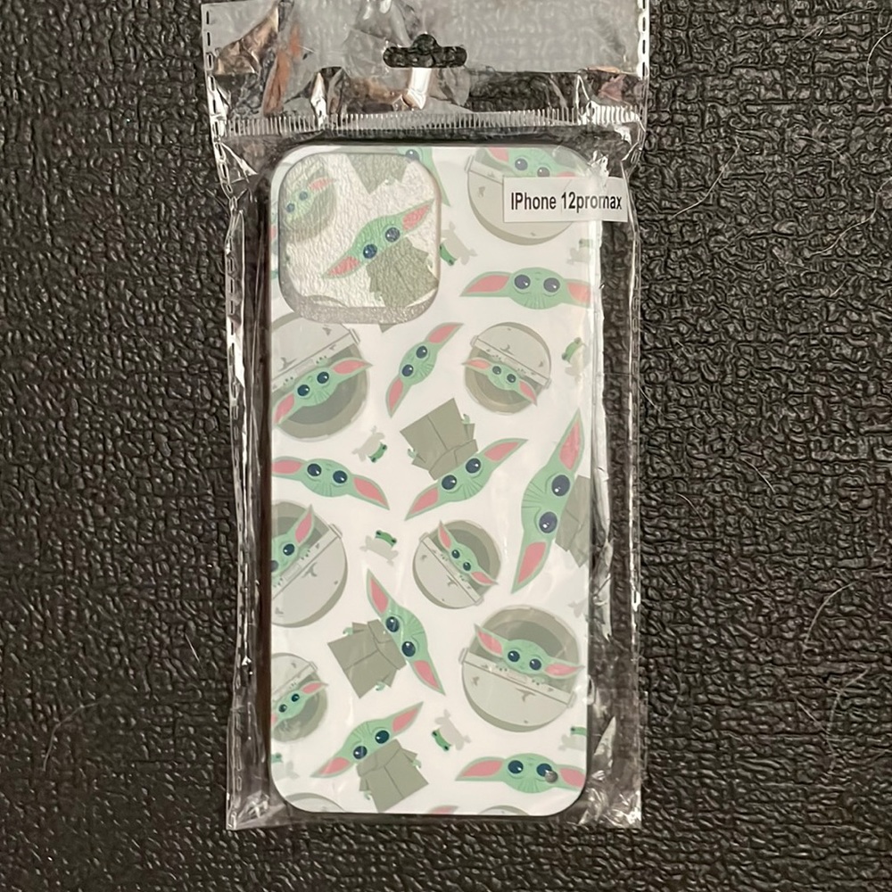 Mandalorian Star Wars Baby Yoda iPhone Case 12 Pro Max